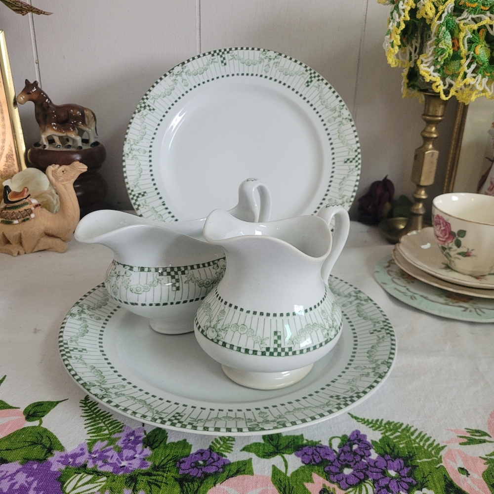 Vintage WAVERLEY Dinnerware Set 2 Plates, Pitcher, Gravy Boat JHW Sons England